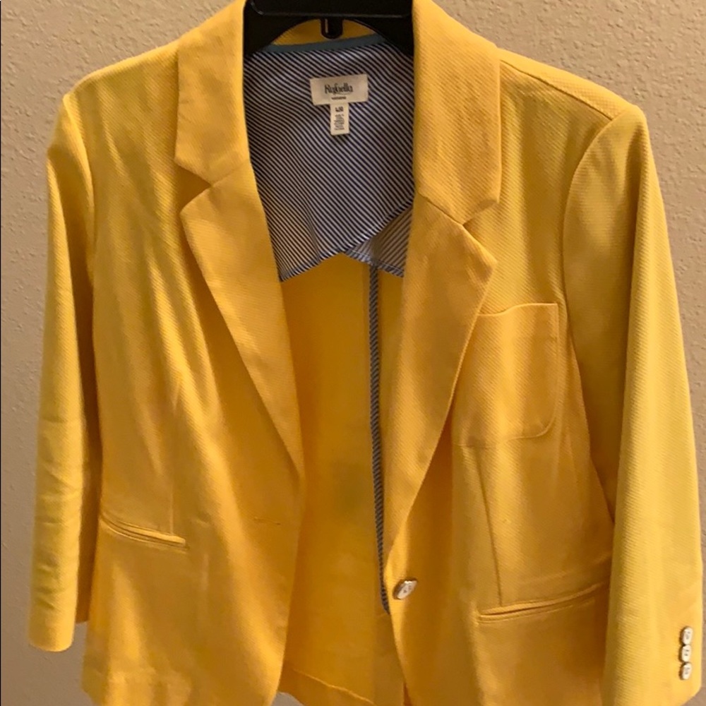 Rafaella. 3/4 sleeve cotton blazer